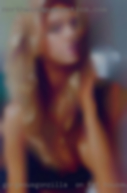 Gorgeousgonzilla fat housewives  on OnlyFans.