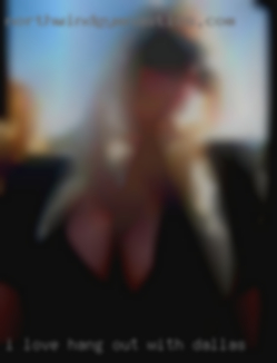 I love to hang out with Dallas heavy cummers, male   or female.